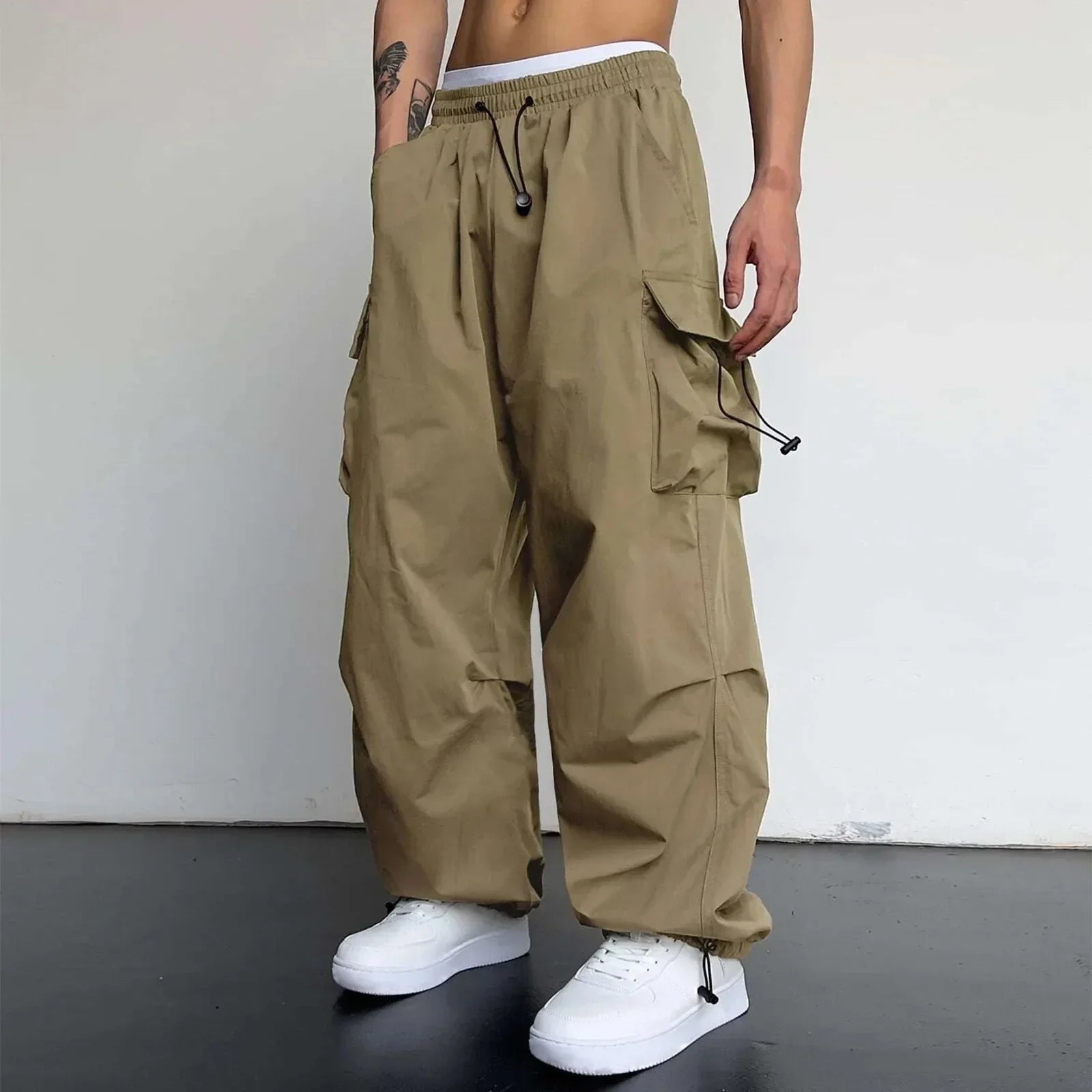 mens-casual-woven-cargo-pants-with-drawstring-and-toggle-hems-11