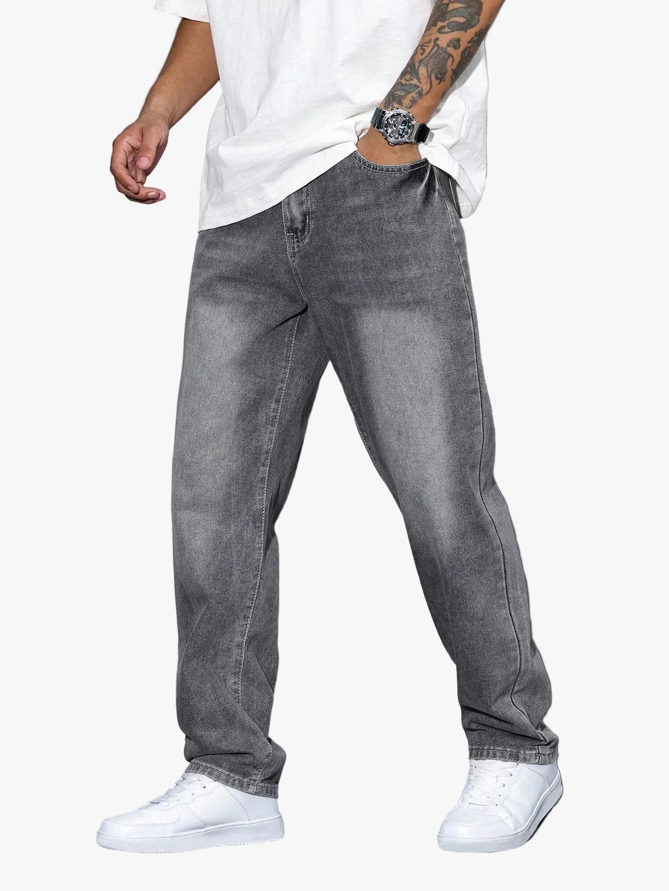 mens-casual-denim-jeans-with-zip-fly-and-five-pockets-1