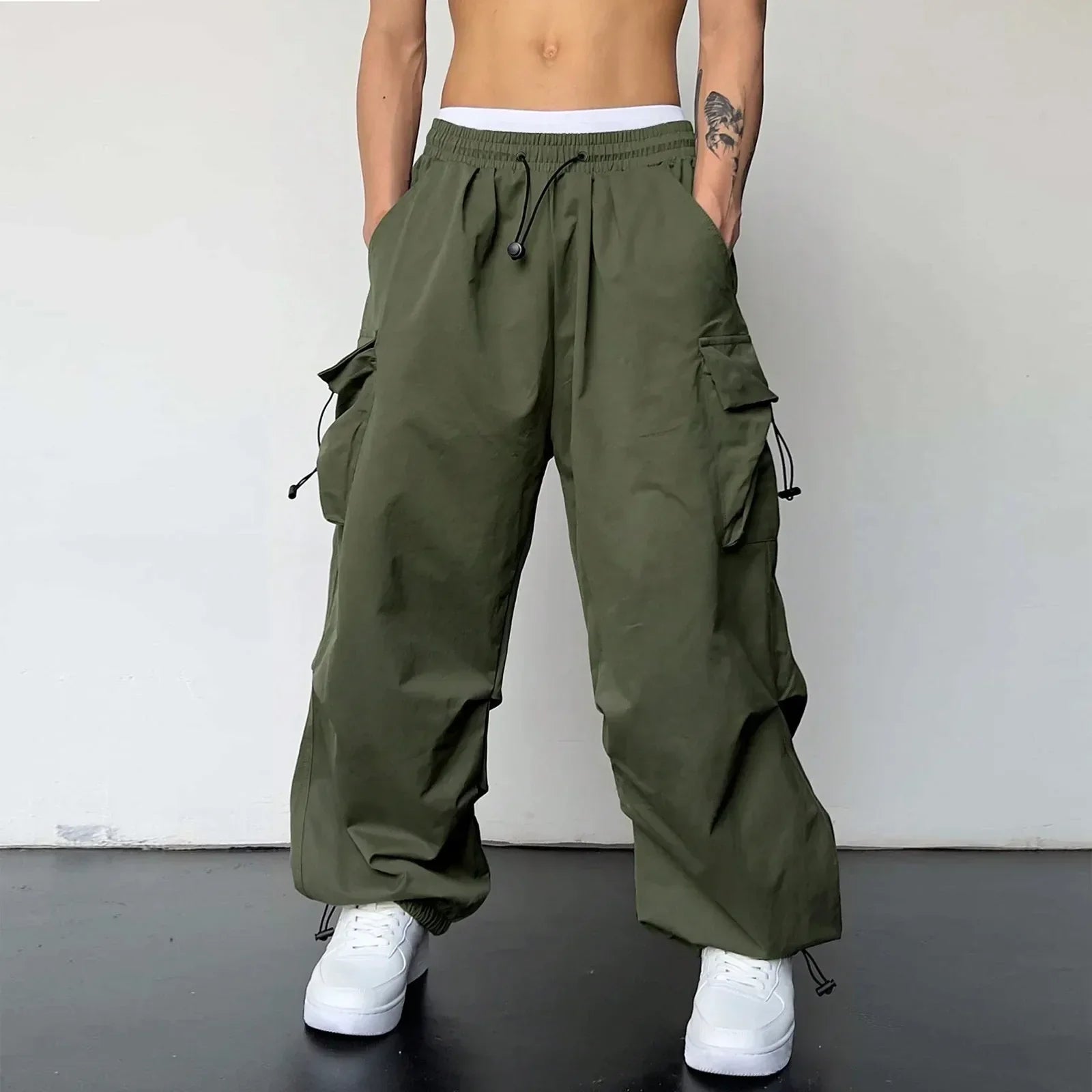 mens-casual-woven-cargo-pants-with-drawstring-and-toggle-hems-8
