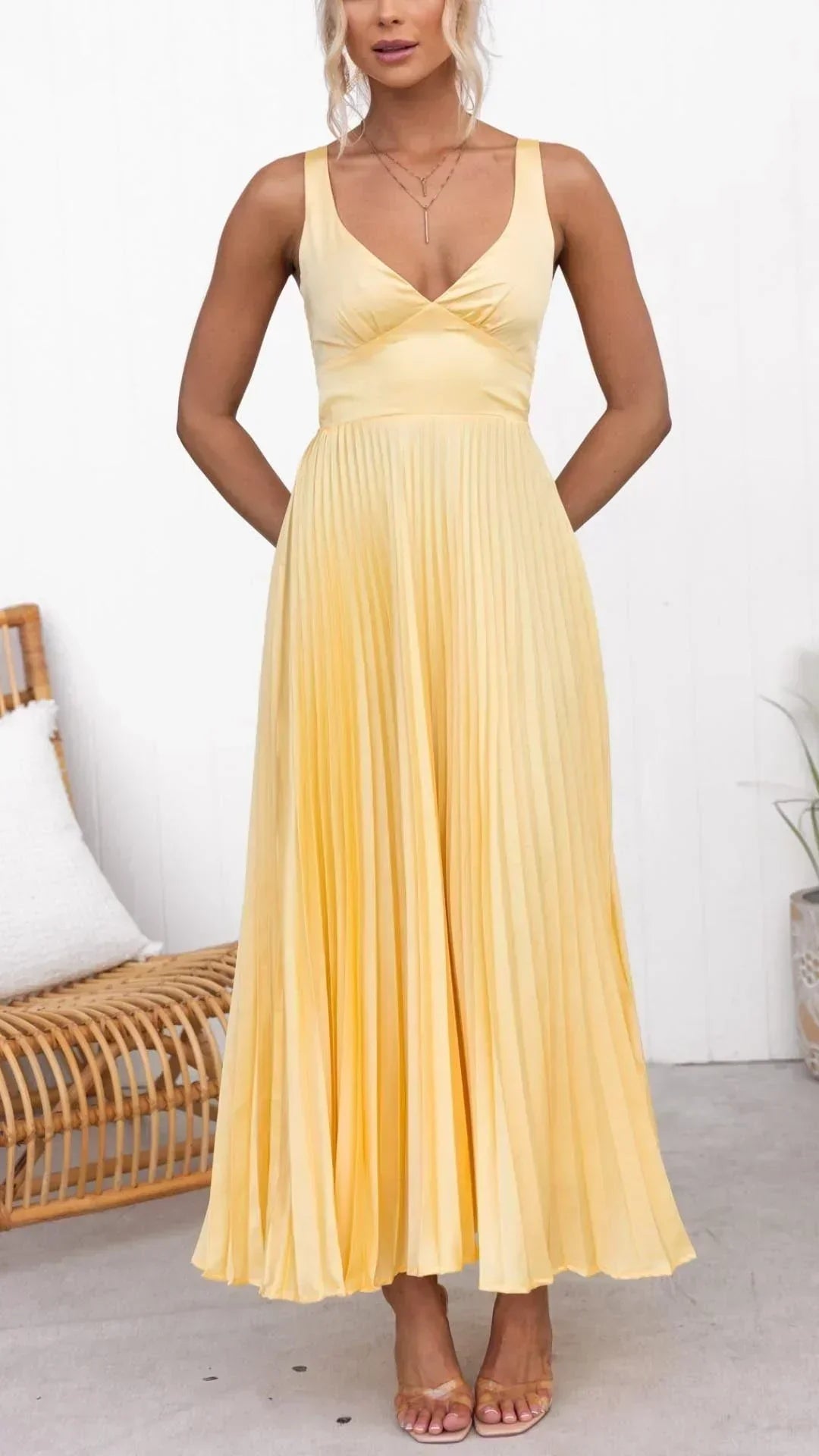 womens-maxi-dress-with-v-neck-and-pleated-skirt-2